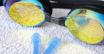 Schwimmbrille
